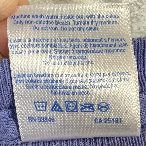 Alaska Themed Short Sleeve Crewneck Tshirt. Purple. Women's Medium. Moose. Moon. - Picture 4 of 4